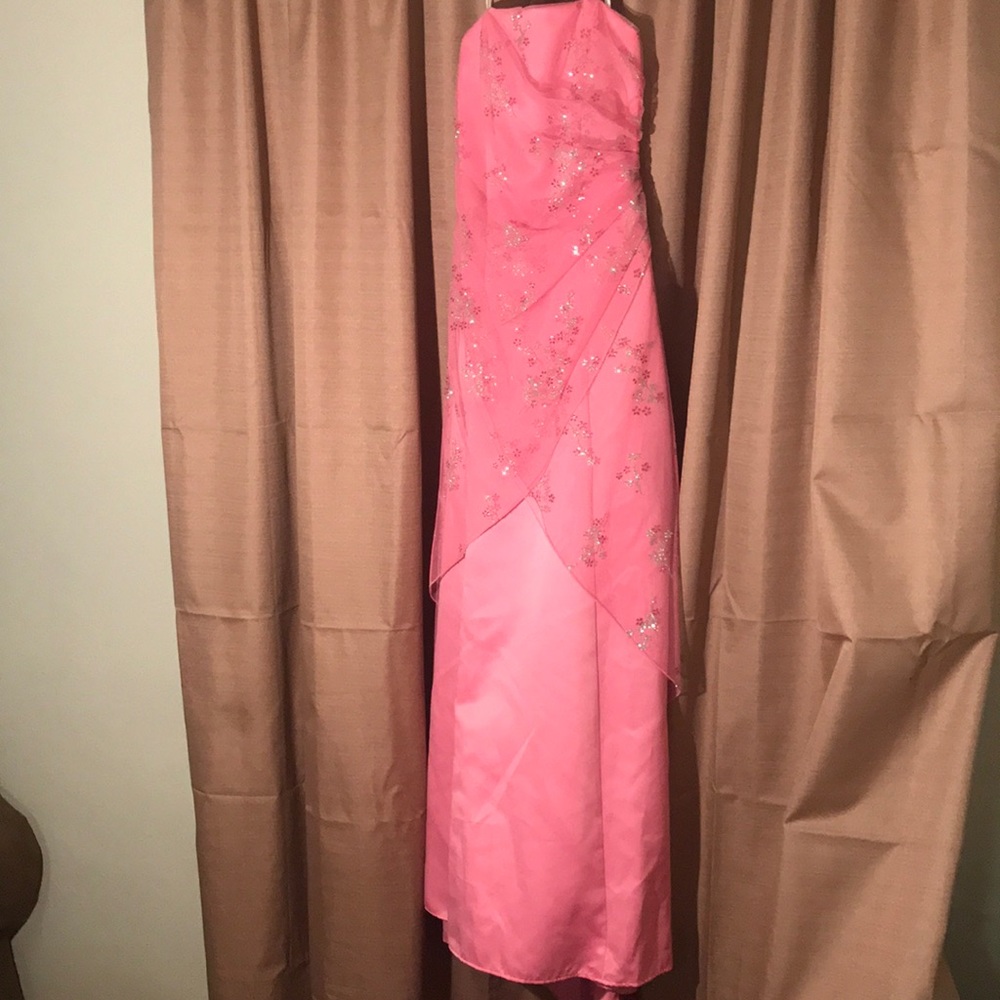 Prom Dress -- Junior Girls